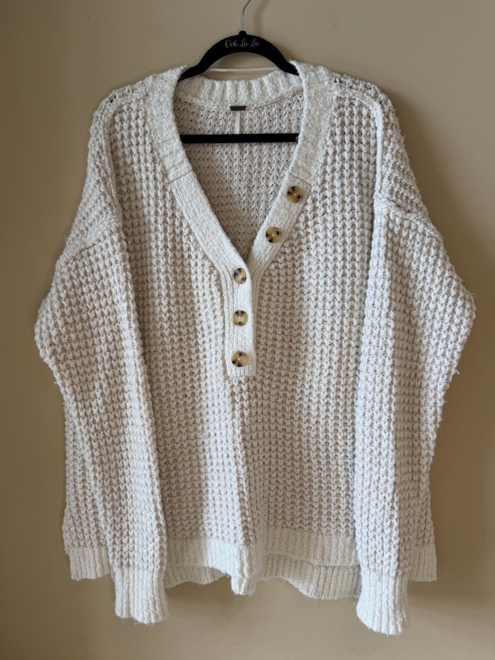 Free People Cream Button Detail V-Neck Pull Over Knit Sweater